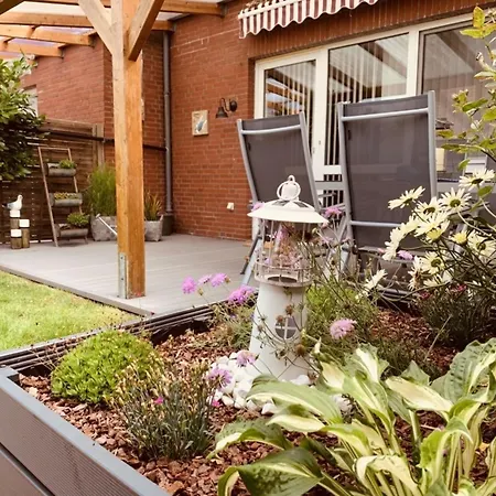 Holiday home Ferienhuus Achter D Diek