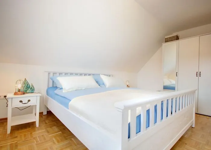 Ferienhuus Achter D Diek בית נופש *